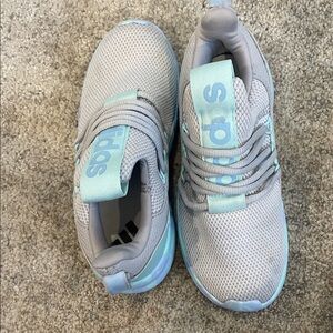 Girls adidas slip on sneaker ultra lite size 2